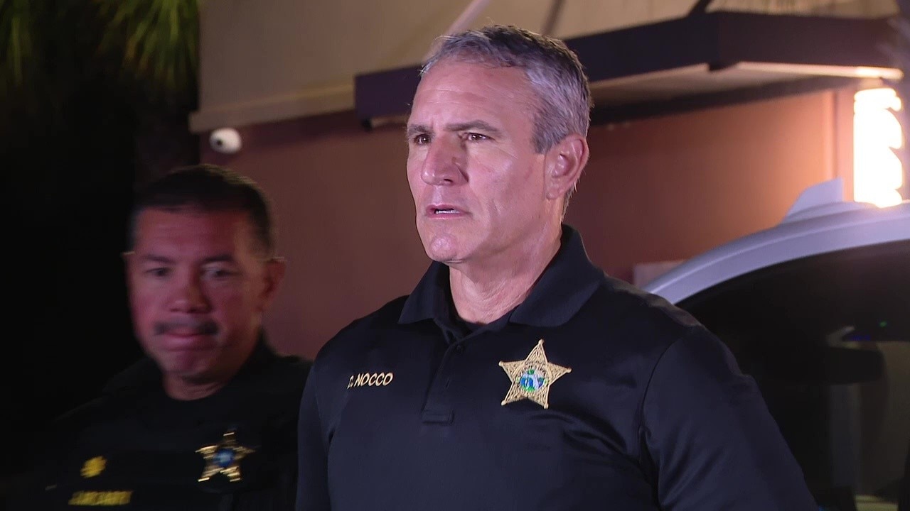 Wesley Chapel shooting injures deputies, bondsman