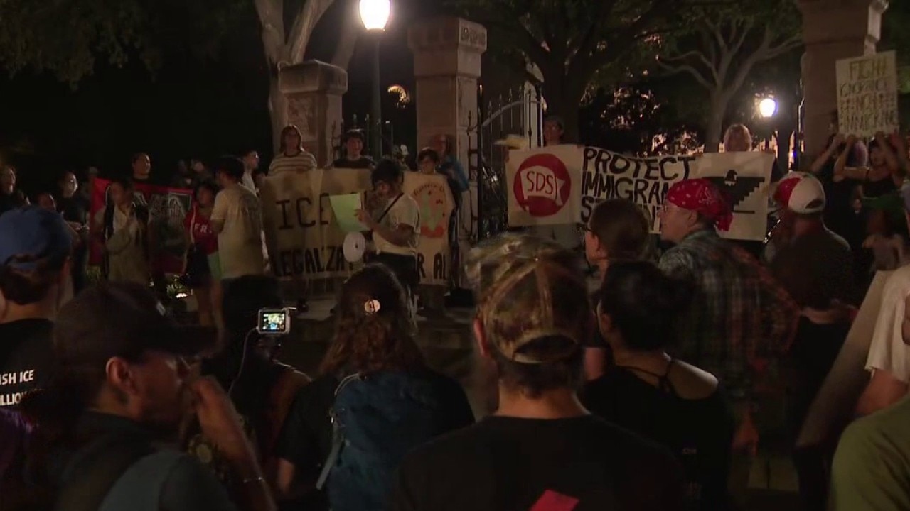 Protests continue after ICE shooting in Austin