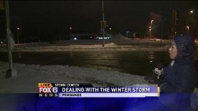 Pewaukee seeing 3-4 inches of snowfall, slush-covered roads