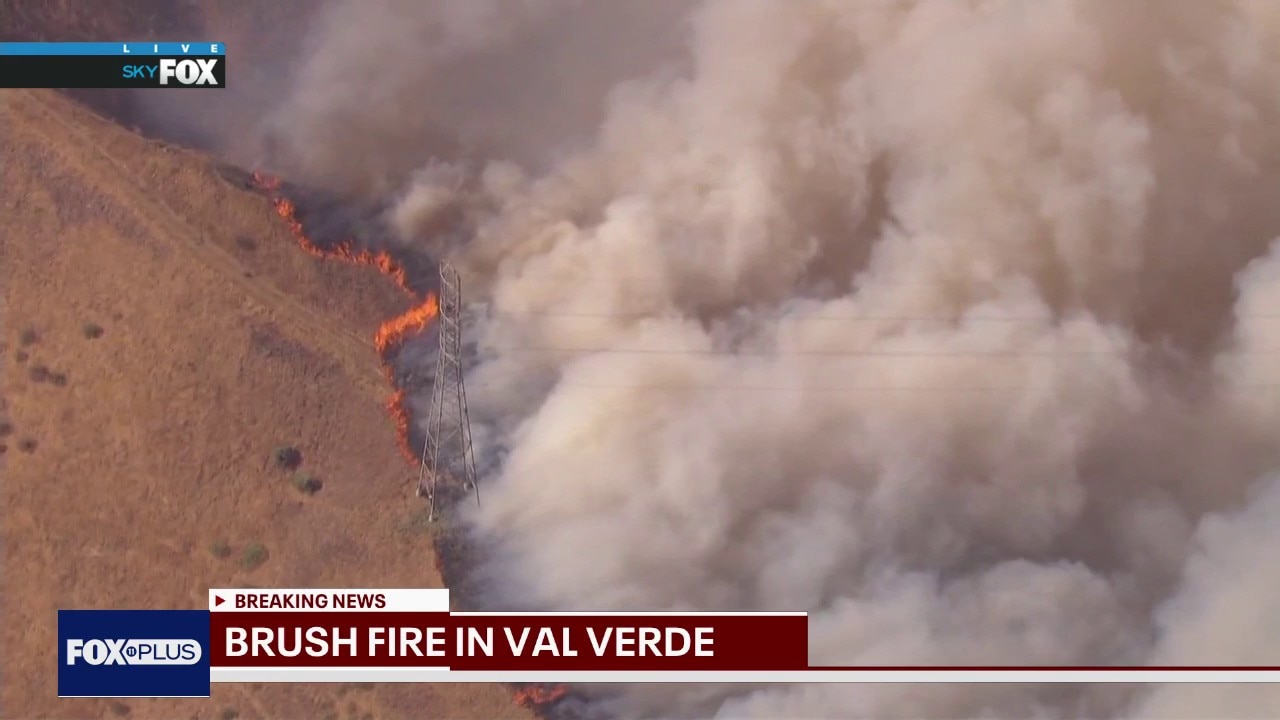 Brush fire breaks out near Valencia