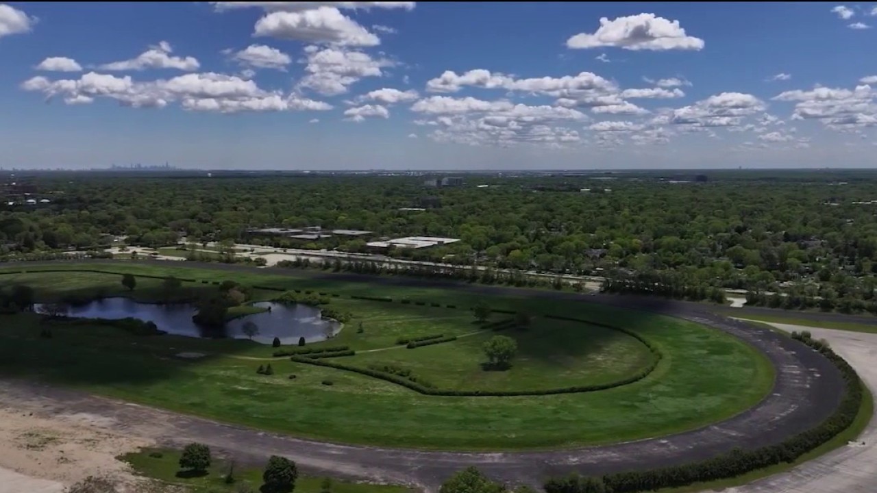 Still unclear what will happen with Illinois megaprojects bill to keep the Bears