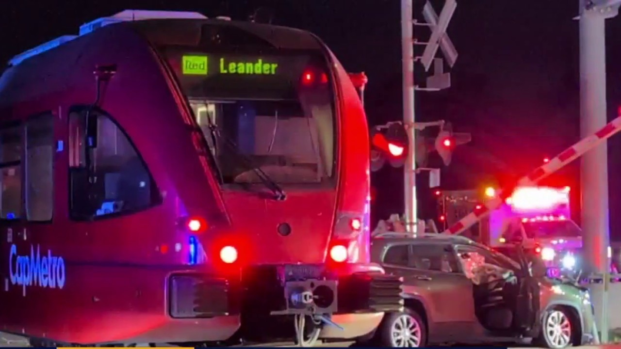 Emergency crews respond to train incident in Leander 