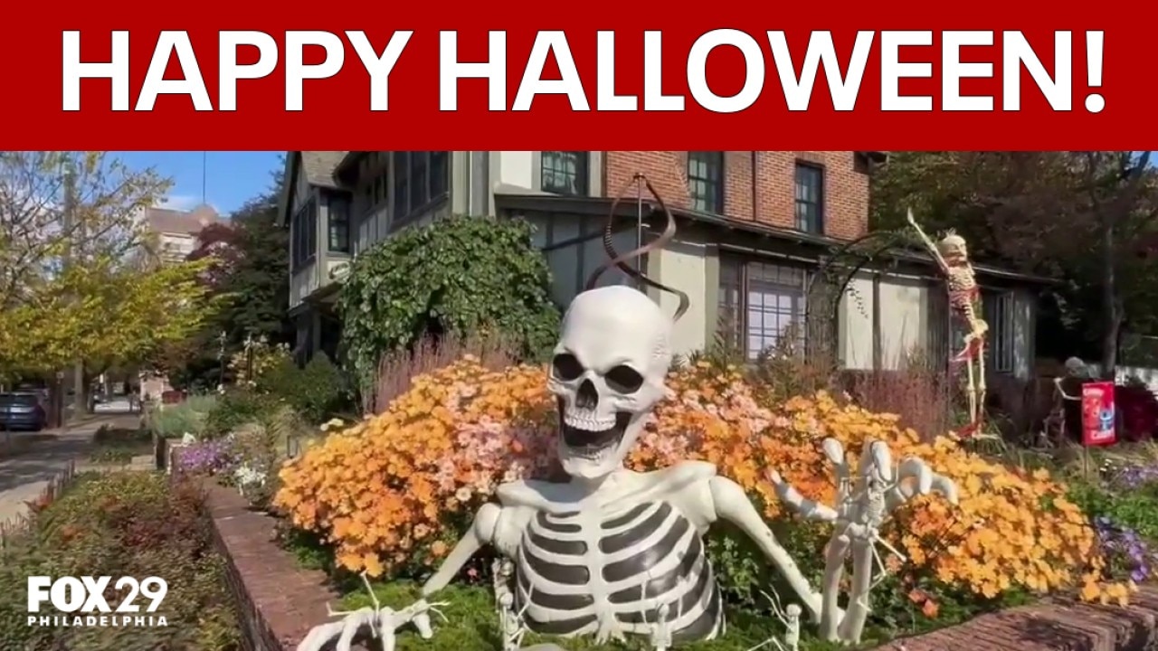 Philly Halloween: Free City Hall candy, costumed crowds, haunted homes