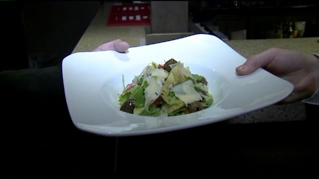 Keeping old traditions alive: Brian Kramp visits Giovanni`s Milwaukee