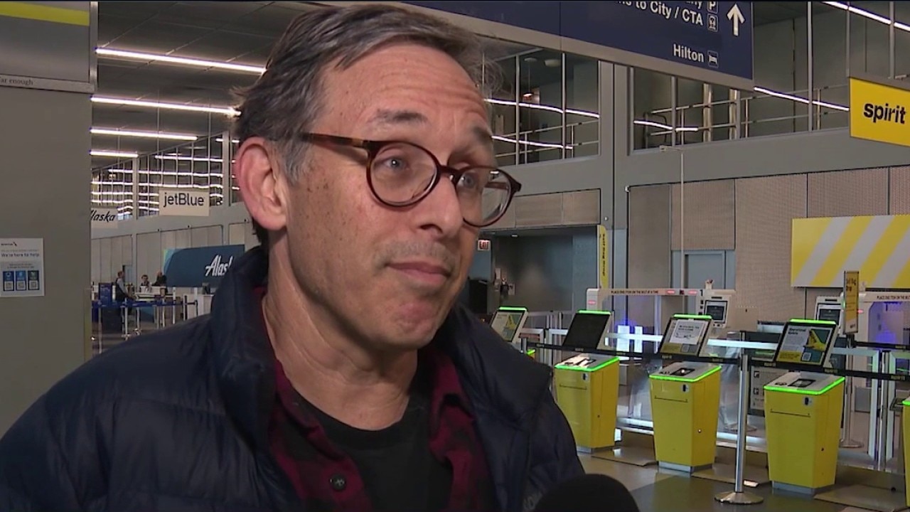 O'Hare Airport travelers react to sudden shutdown of Spirit Airlines