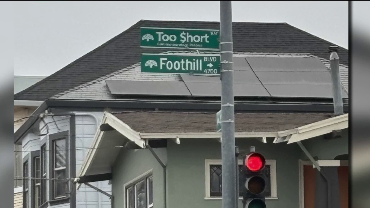 Who stole the Too $hort Street sign in Oakland?