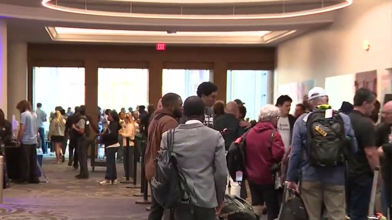 Ossoff and Bottoms to campaign at Cobb County rally