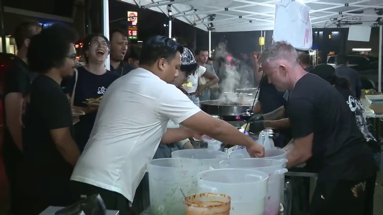 LA mayoral candidates differ on street vendor plan