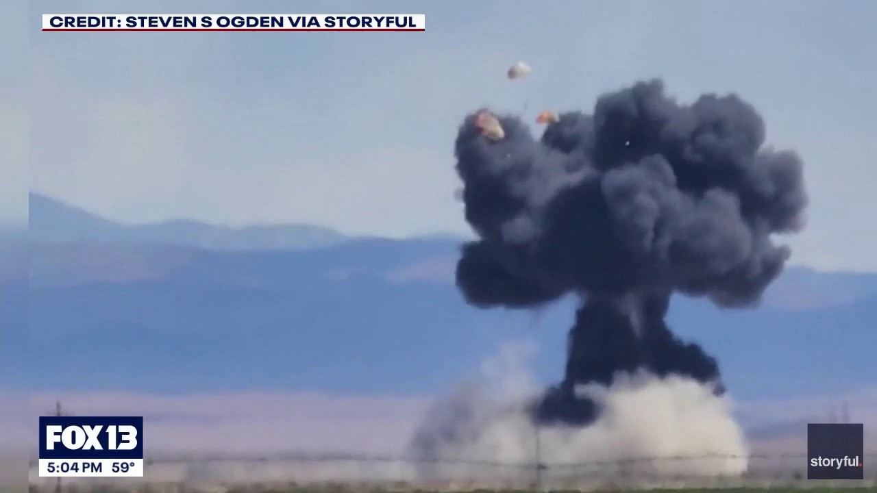 Caught on camera: Navy jets collide at Idaho air show