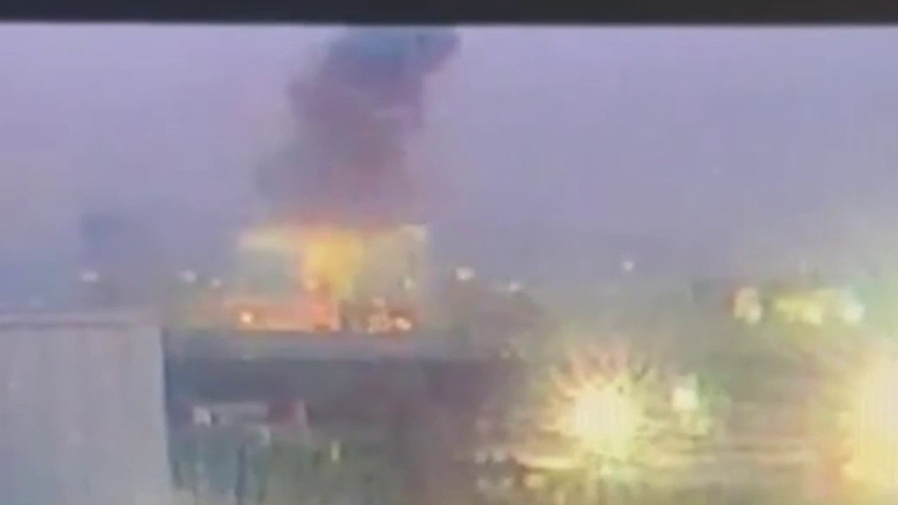 Massive electrical blast seen on tracks of LAX People Mover