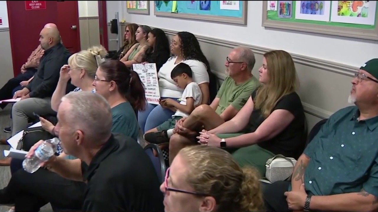 Antioch parents upset over faulty fire alarms, technician post not filled