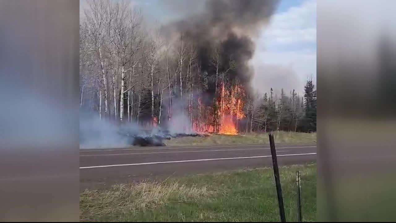 MN wildfires: Crews working to contain active fires