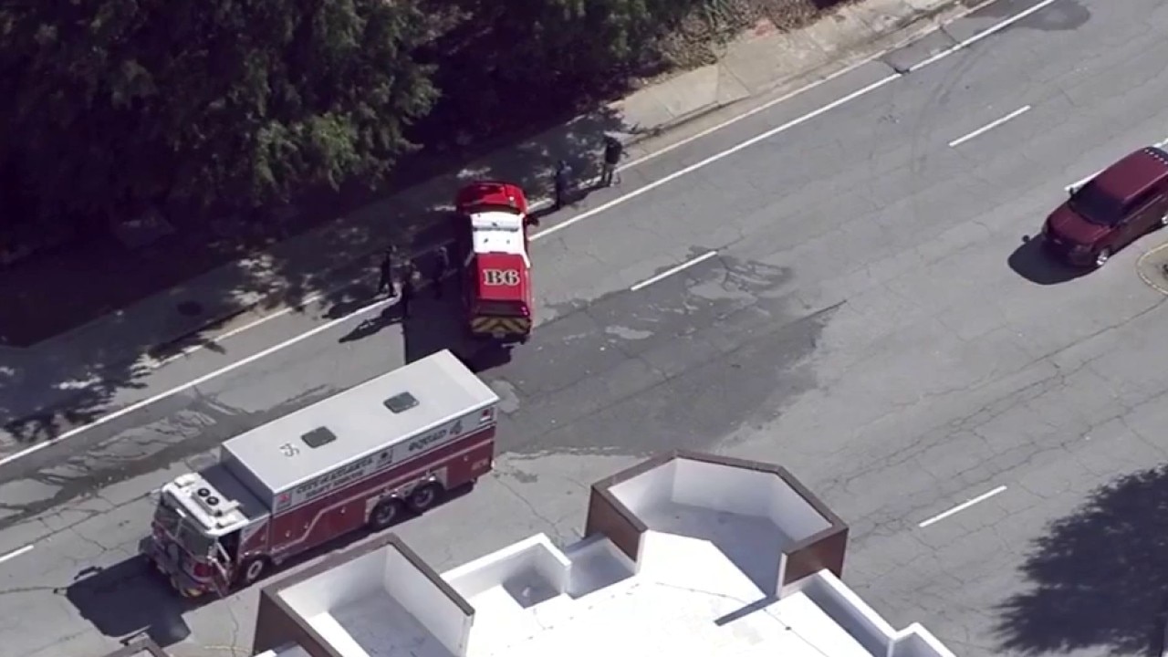 Fallen worker rescue from Atlanta manhole