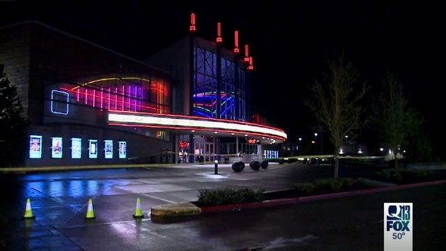 Redmond theater evacuated after bomb threat found