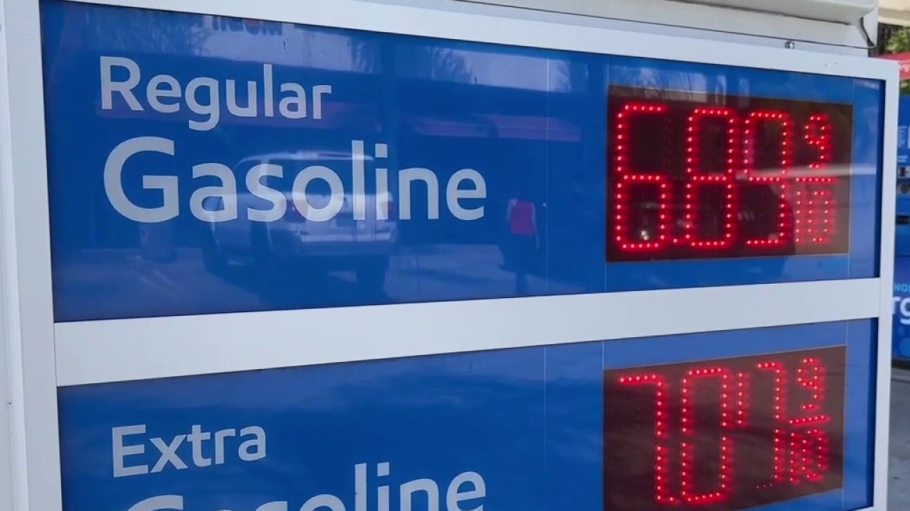 Federal gas tax cut unlikely to bring relief, experts say