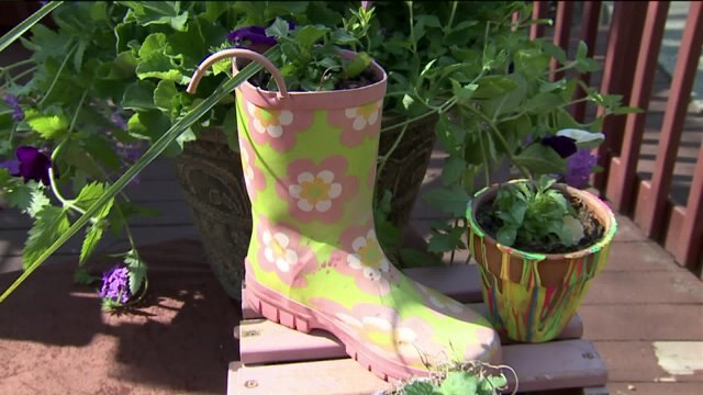 These projects will get your kids excited to be in the garden