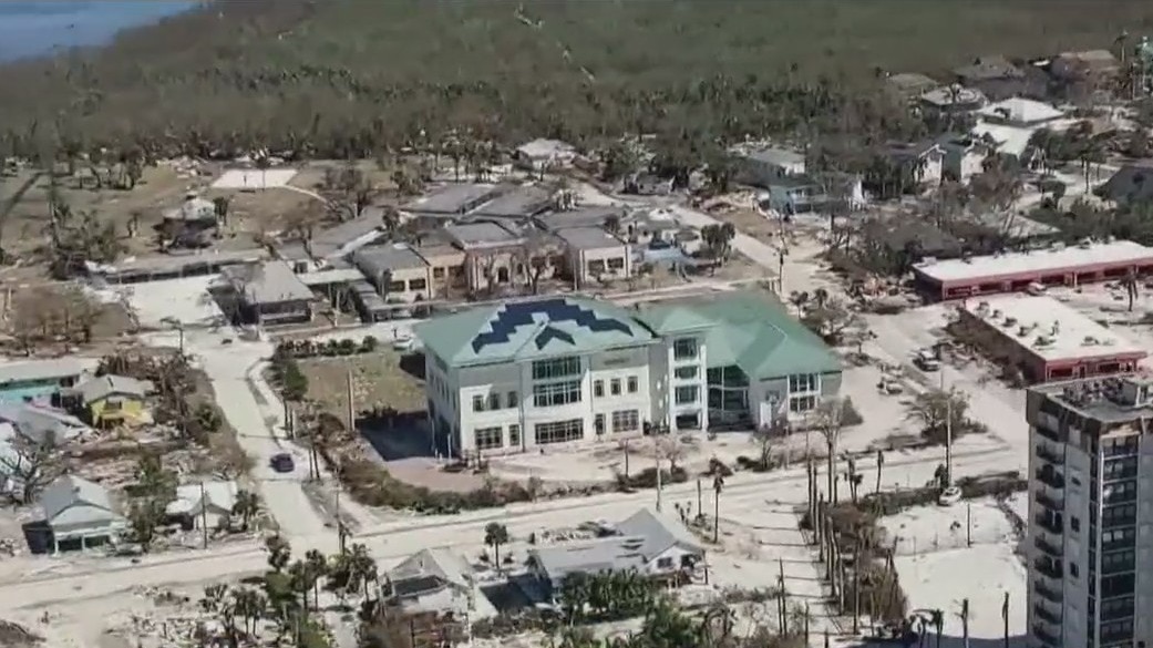 Hurricane Ian leaves at least 47 dead in Florida