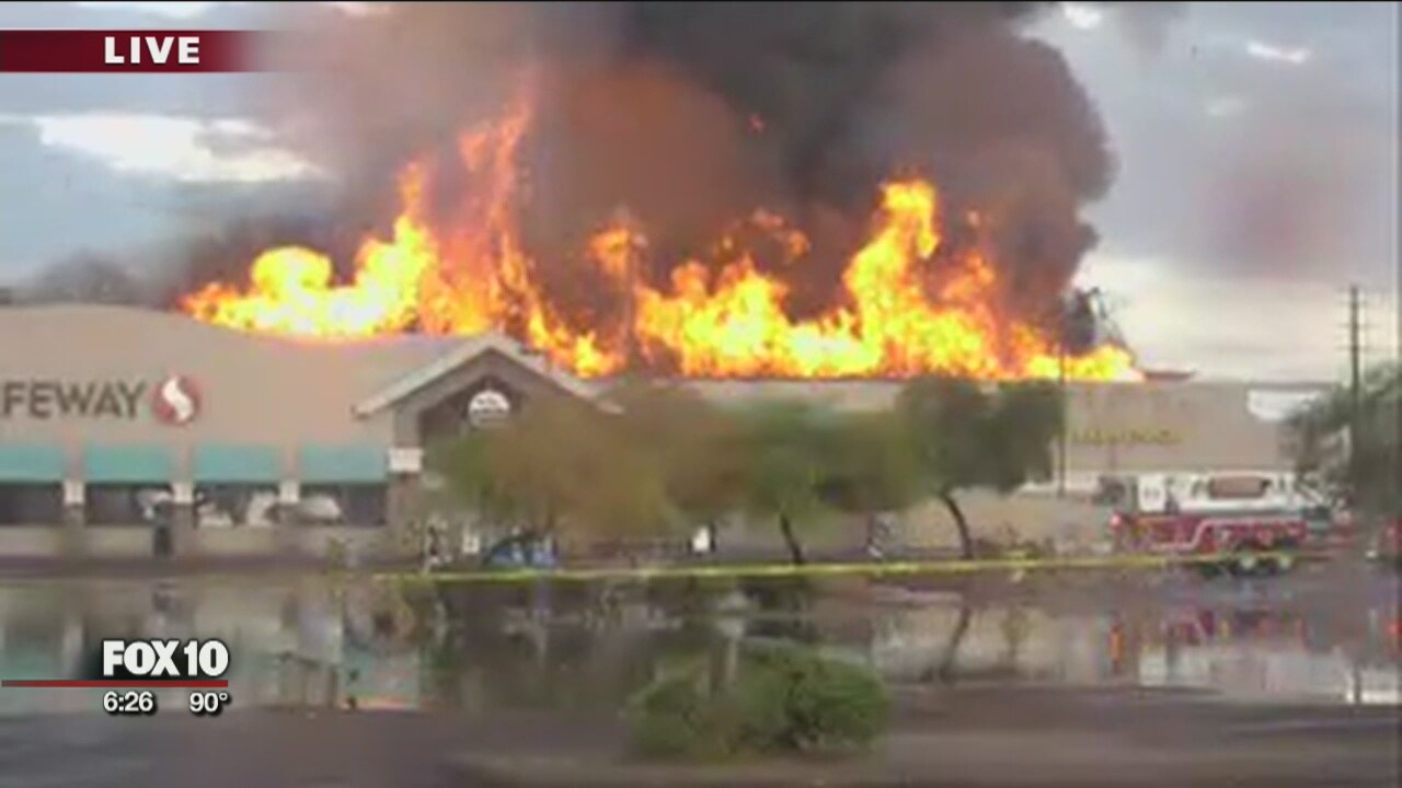 Large fire seen at North Phoenix supermarket