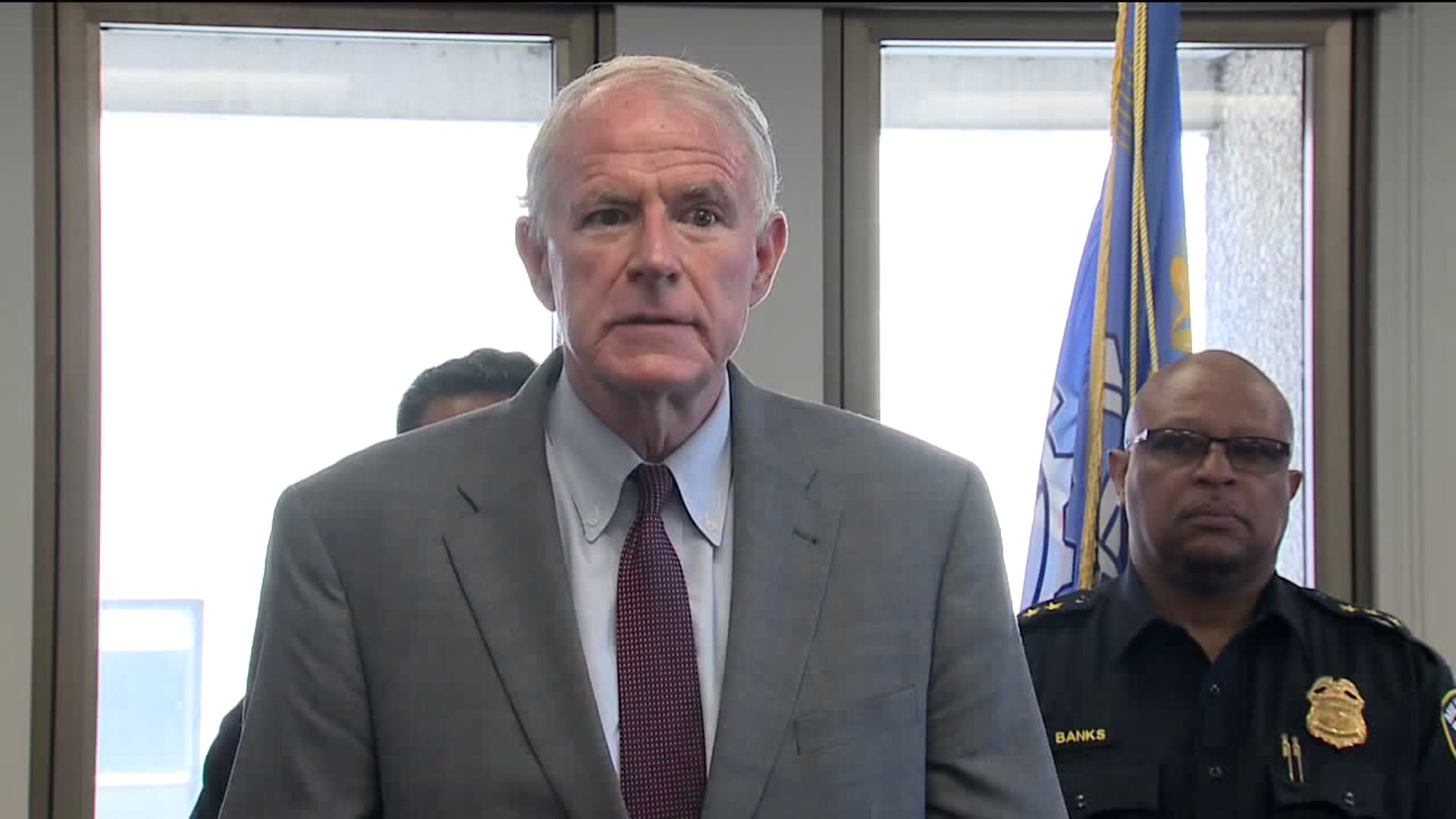 Mayor Tom Barrett reacts to death of Milwaukee police officer