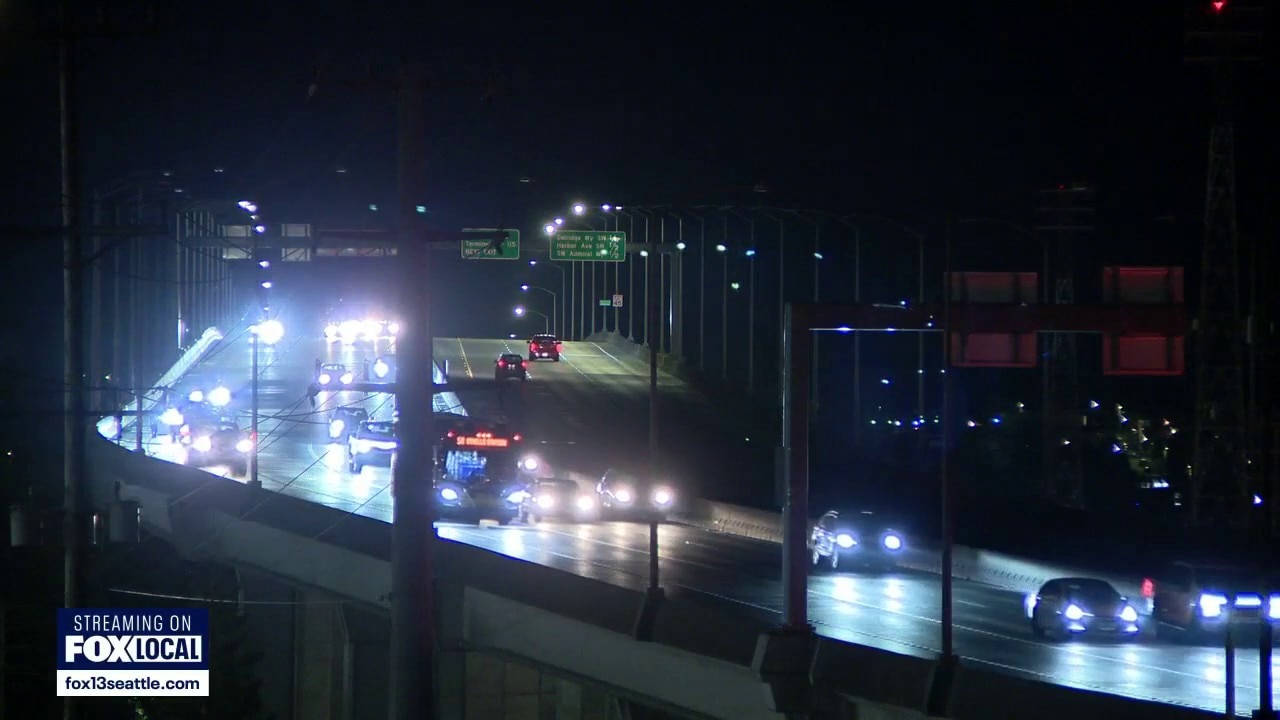Plans to replace West Seattle Bridge lights after copper wire theft