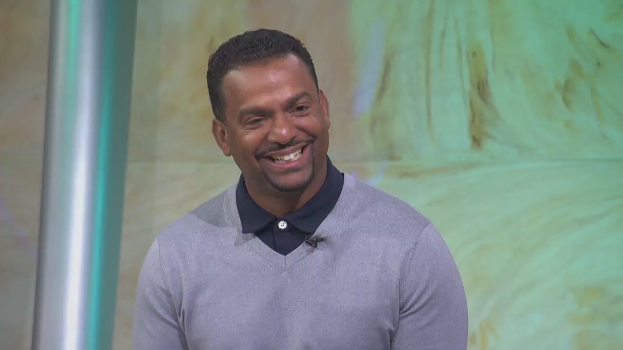 Alfonso Ribeiro talks 'America's Funniest Home Videos,' cooking for Thanksgiving and more