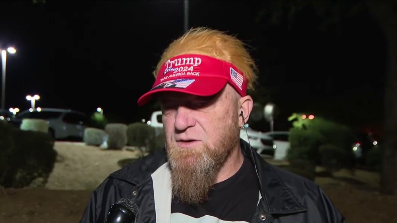 Trump supporters lining up ahead of president's Phoenix speech