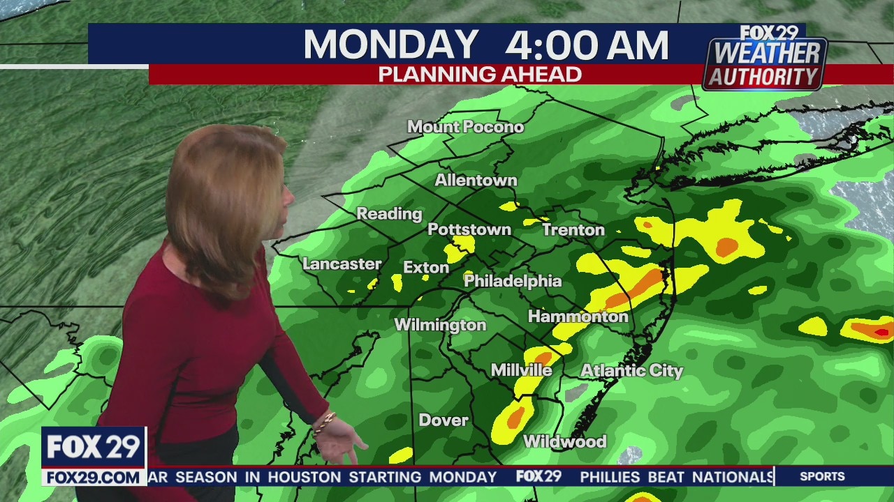 Weather Authority: 10 p.m. Sunday forecast