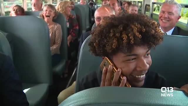 High school student has 'amazing' encounter with Governor Inslee