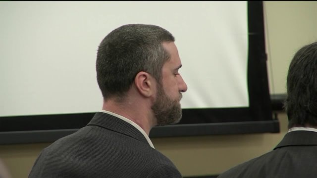 "Saved by the Bell" actor Dustin Diamond takes stand in own defense