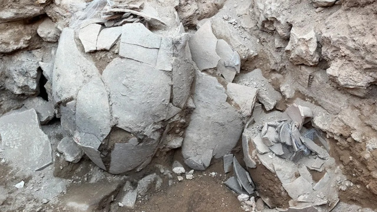 Archaeologist explains unusual find near site where Ark of Covenant was once kept | ChicagoLIVE