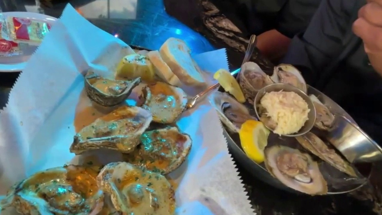 Blake's Oyster Bar celebrates National Oyster Day