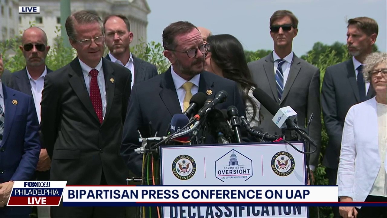 Task force on the declassification of federal secrets press briefing