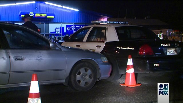 Drunk driver slams into patrol car | FOX 13 Seattle