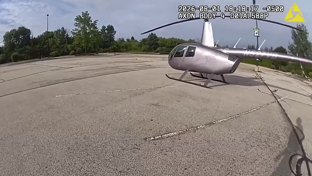 Pilot lands helicopter in Cabela's parking lot in Richfield