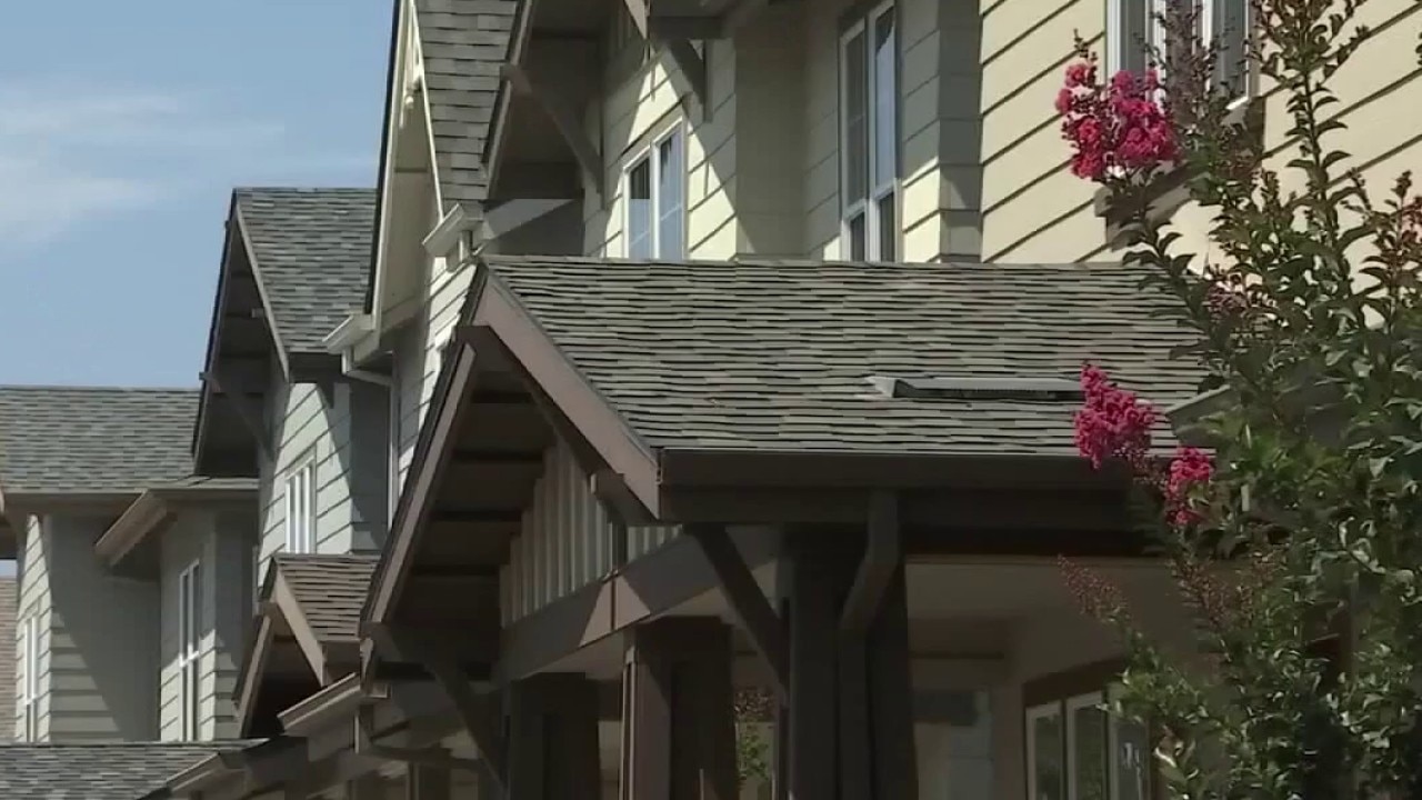 More than half of Houston, Harris Co. renters are cost burdened
