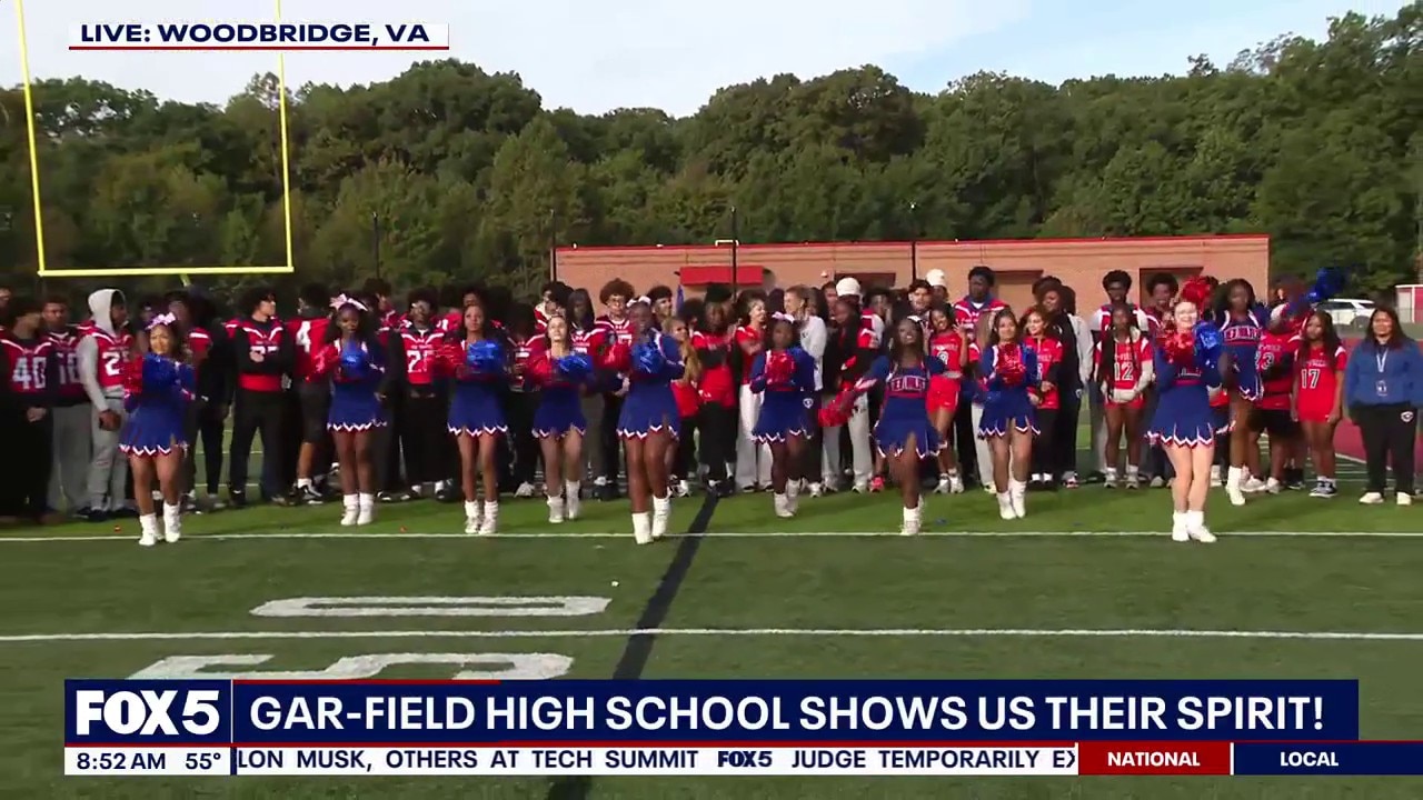 Show Us Your Spirit: Gar-Field High Students