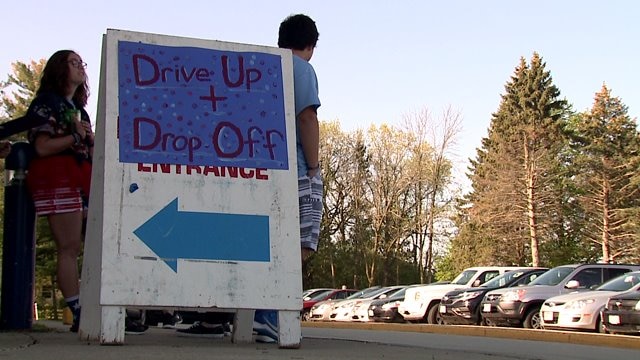 Arrowhead High School hosts pill drop