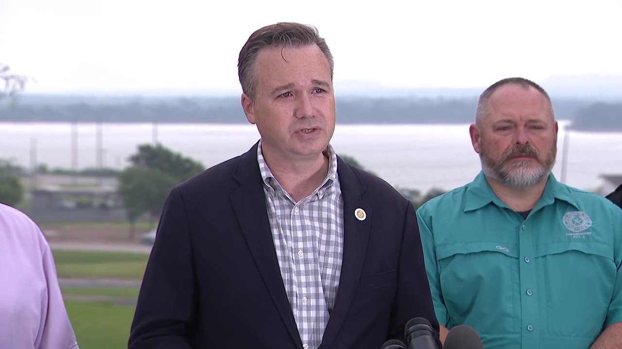 At least 1 dead, 6 injured in Wise Co. storms