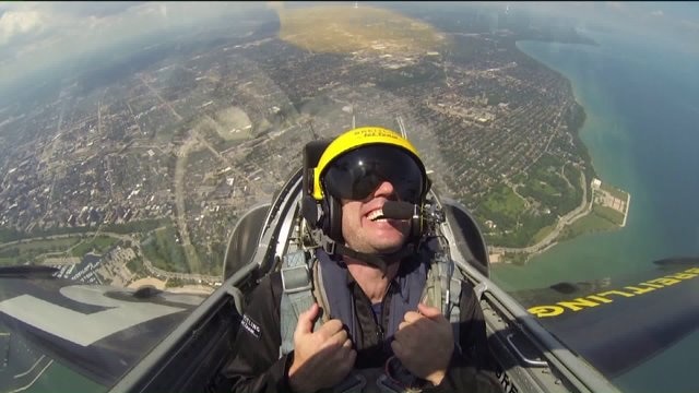 Thrilling ride for FOX6`s Jessob Reisbeck with the Breitling Jet Team ahead of Air & Water Show