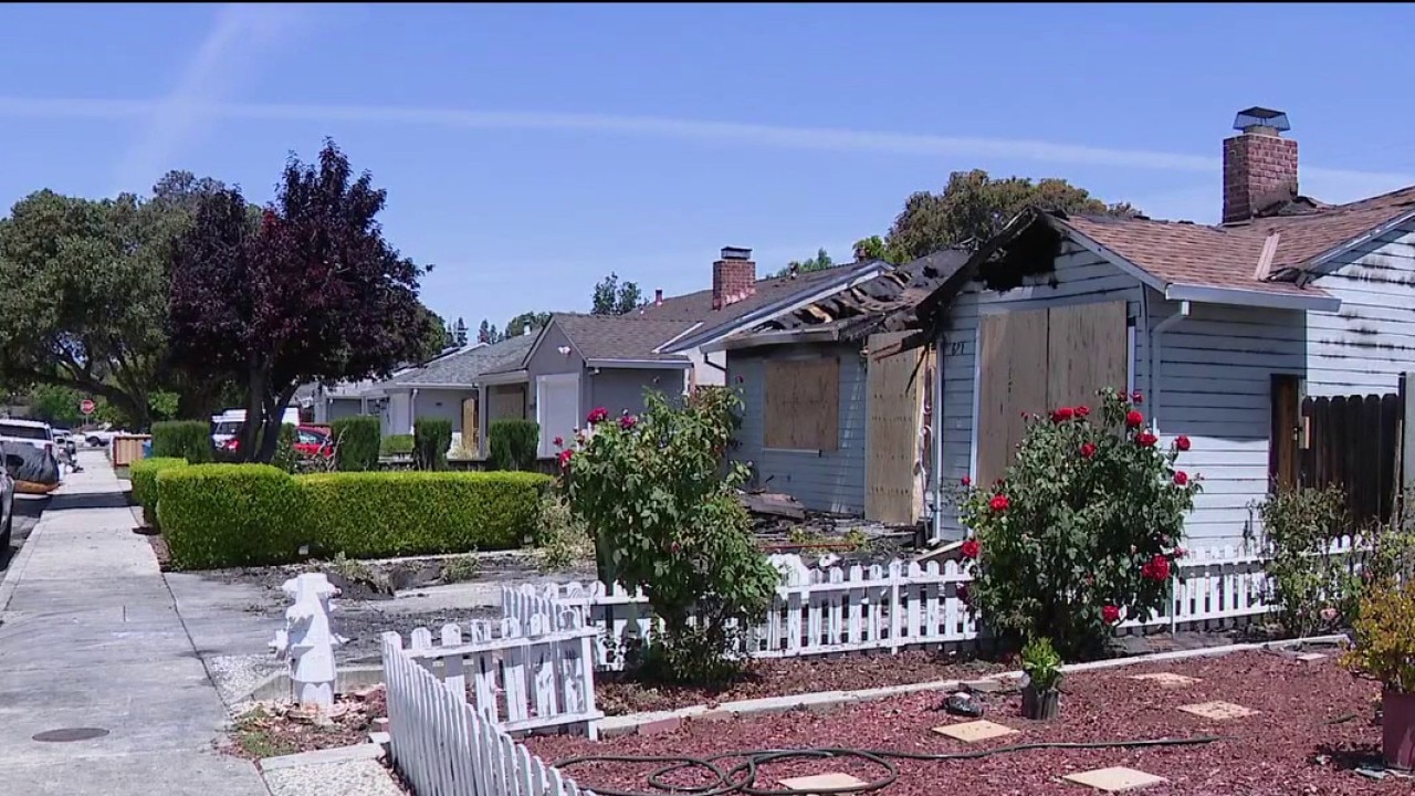Santa Clara police probing shooting, fire that left 2 dead 