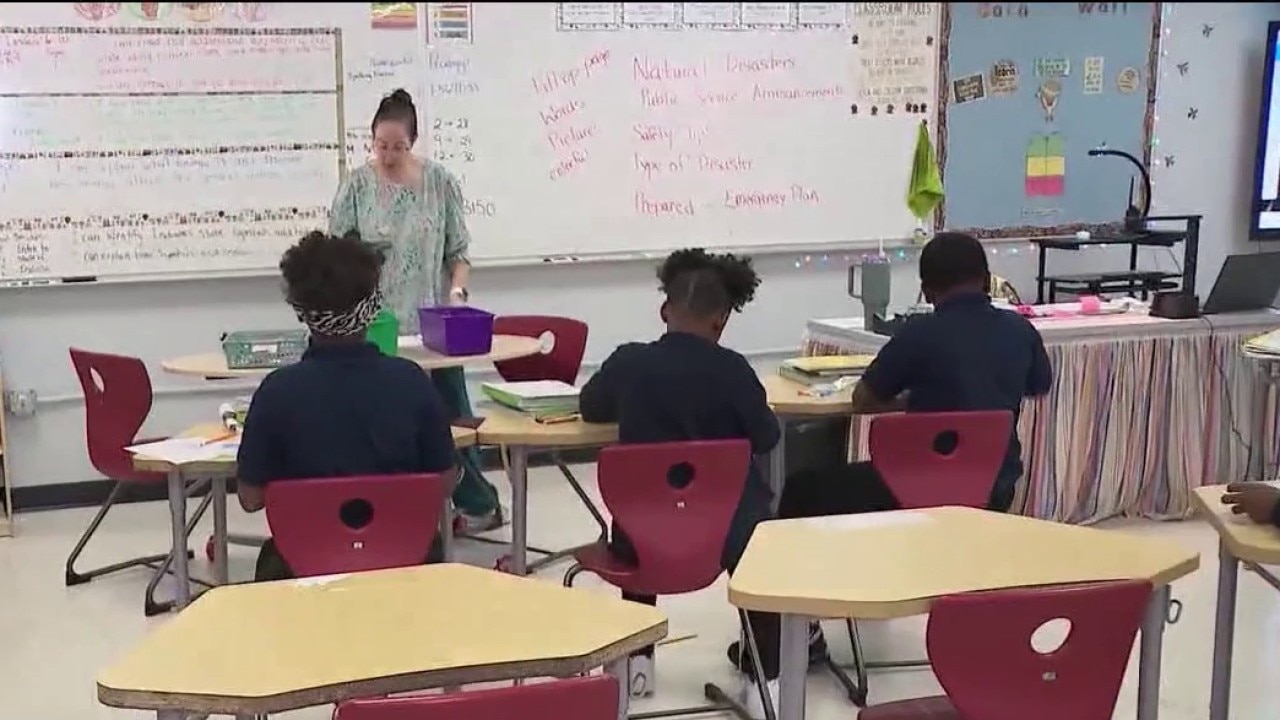 Gary students return to school as thousands remain without power