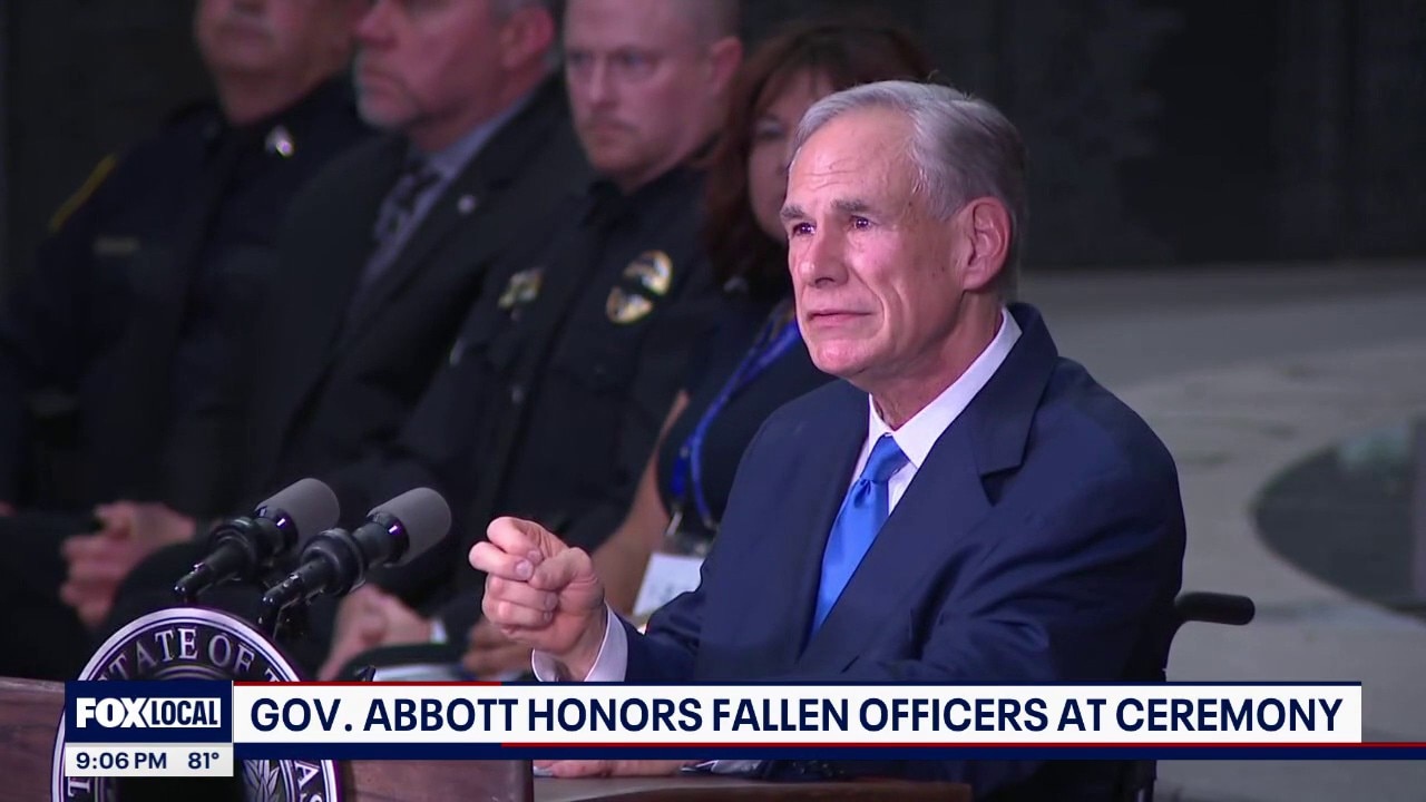 Abbott honors the fallen at peace officers memorial