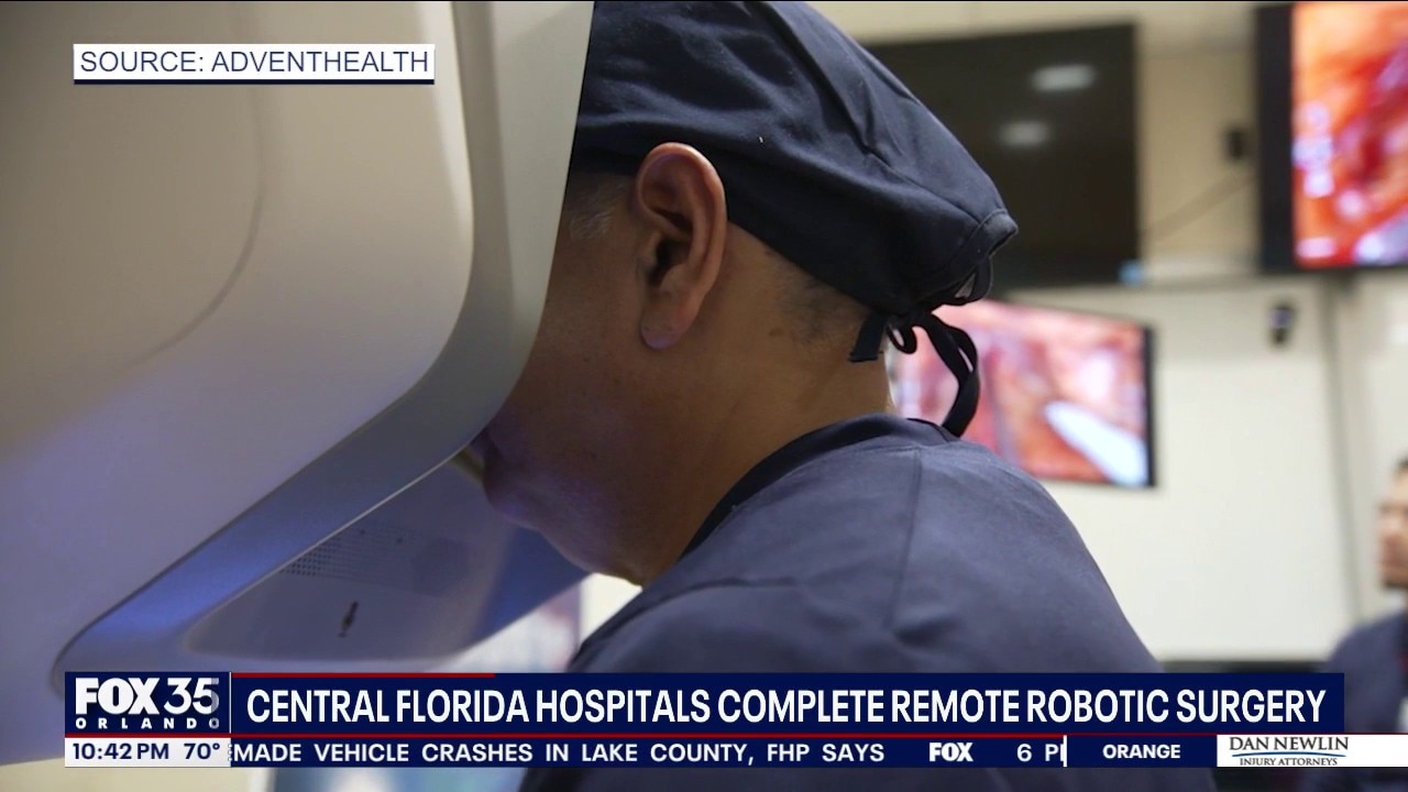 Florida surgeon uses robot to complete surgery 35 miles away