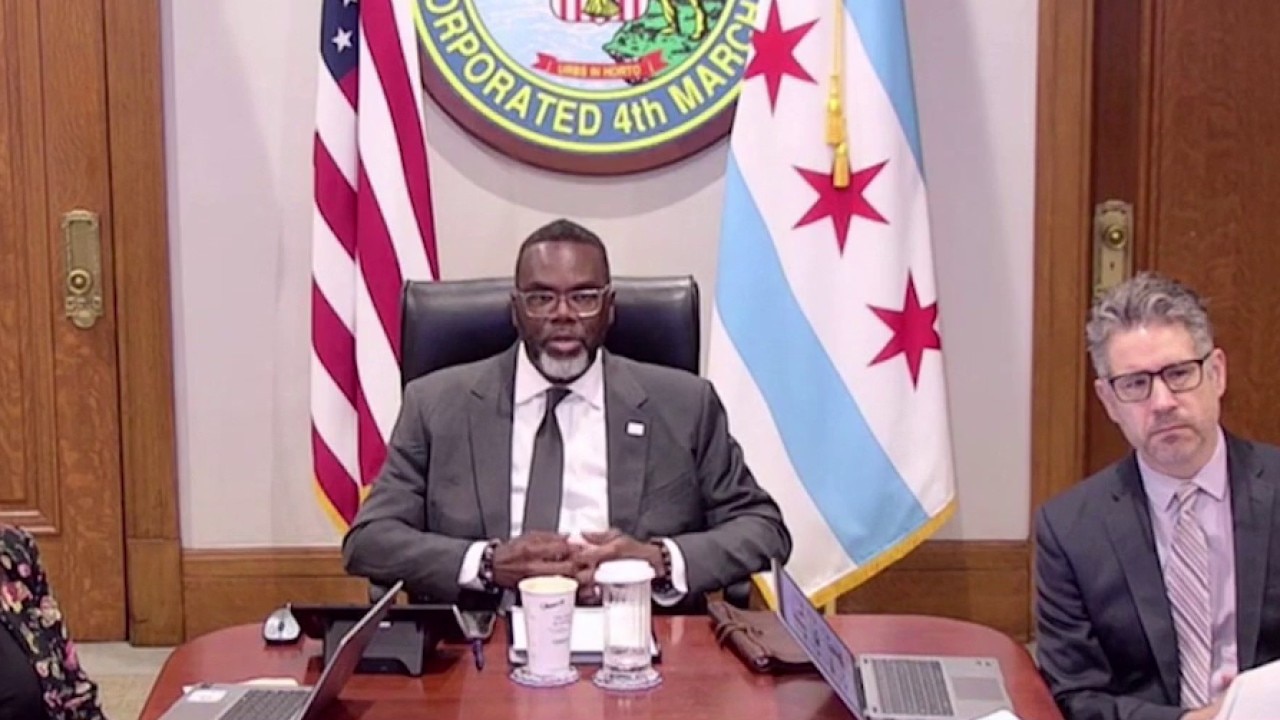 Chicago faces $882M budget gap as tax hikes, layoffs loom