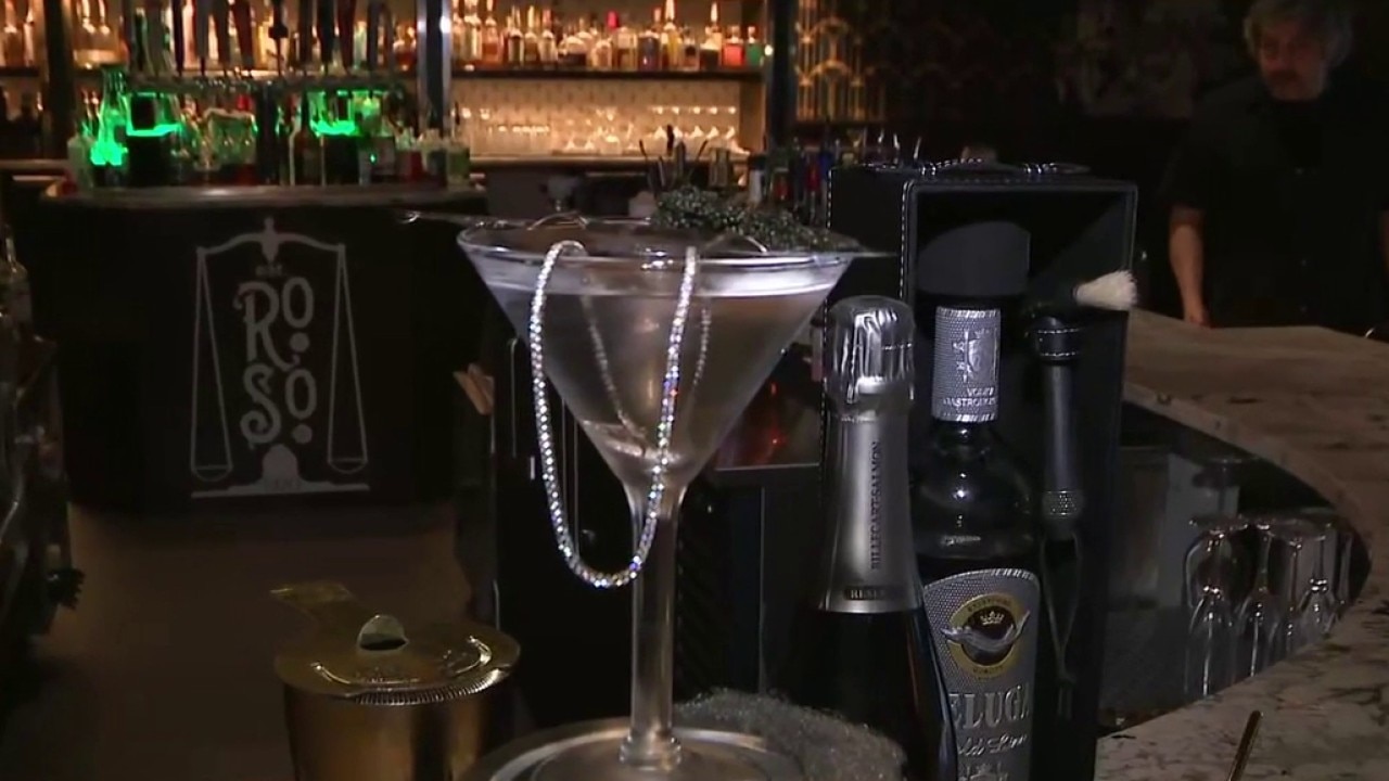 $10K martini at Roaring Social Alpharetta