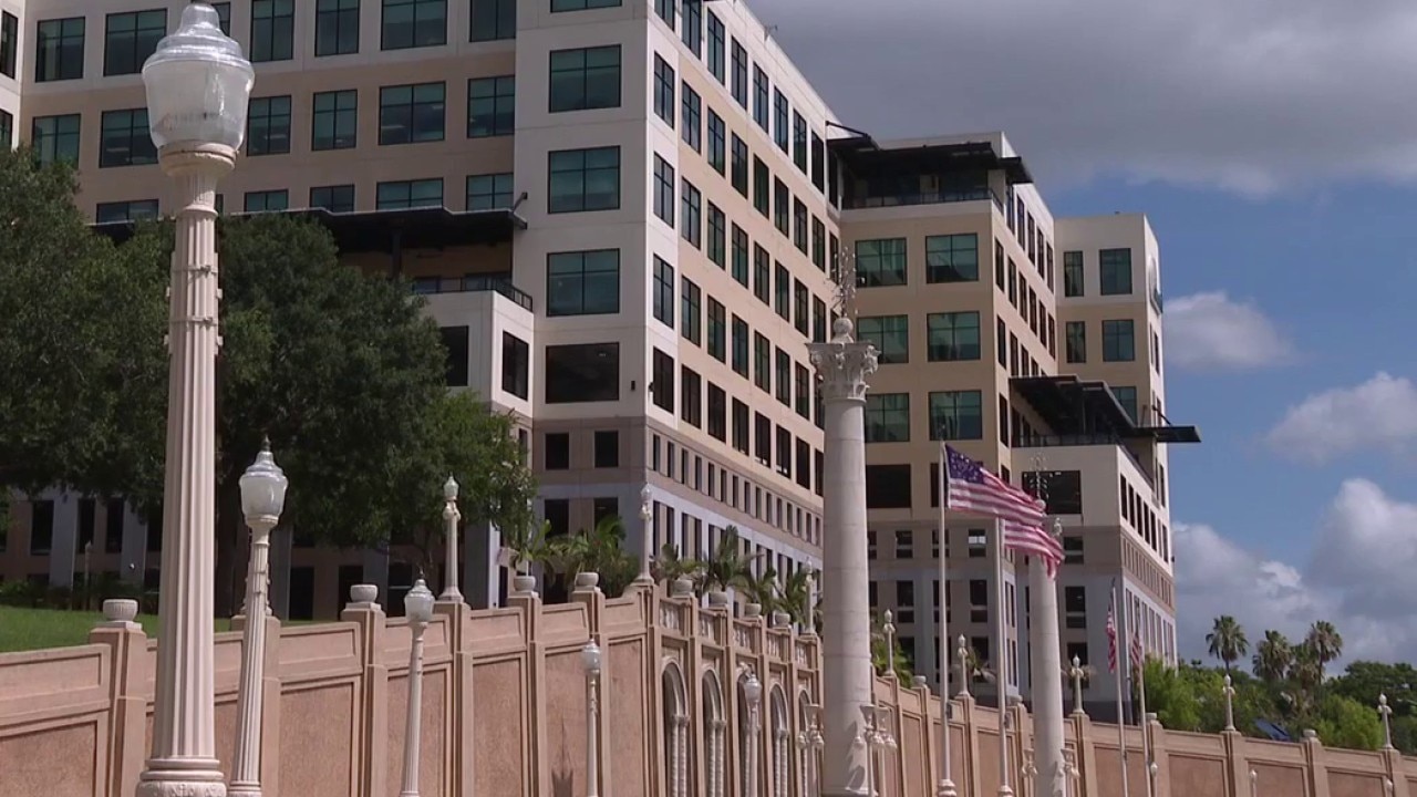 Concerns of Lake Mirror Promenade deteriorating
