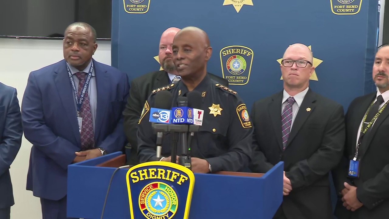 Fort Bend County authorities announce robbery arrests