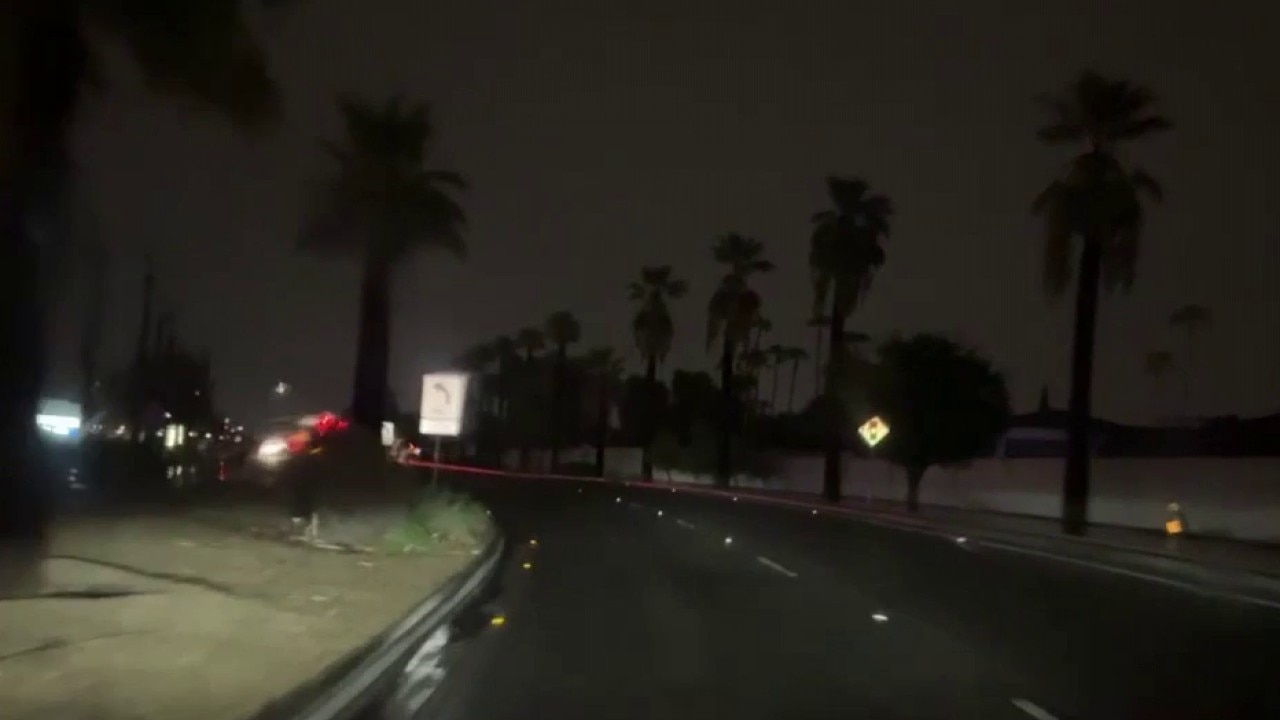 Monsoon moves through the Phoenix area
