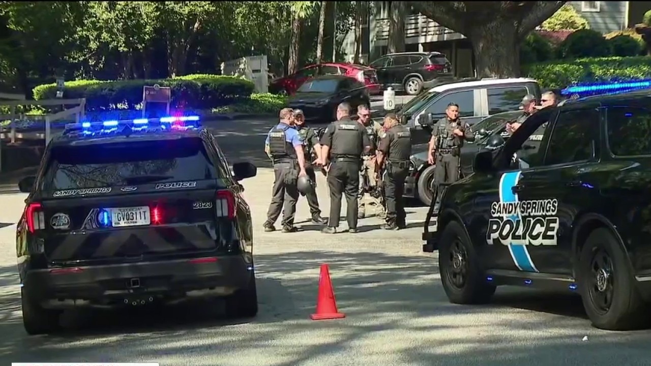 No injuries after Sandy Springs SWAT standoff ends