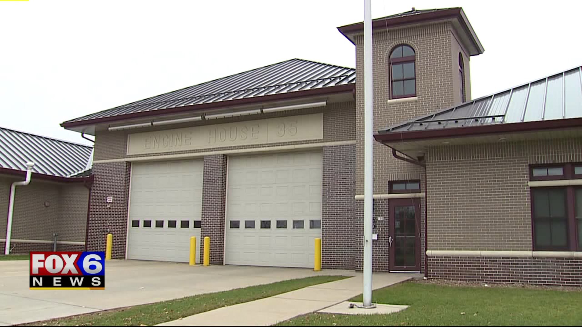 Jen's Sweet Treats delivers 3,100 cupcakes to 1st responders on Thanksgiving